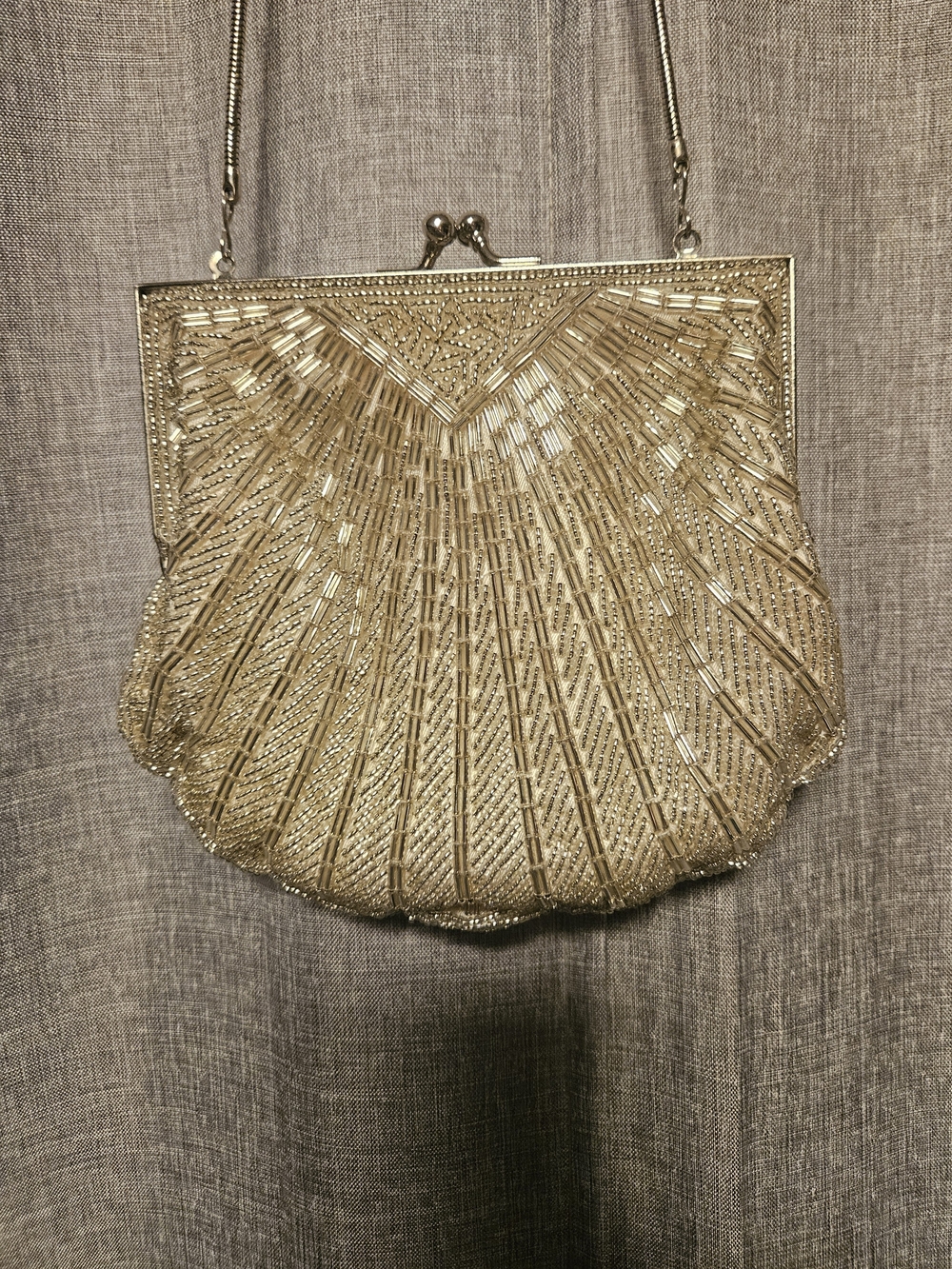 La Regale Gold Beaded Shell-Style Evening Shoulder Bag